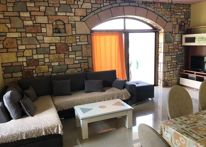 Jasmina Apartment Ksamil